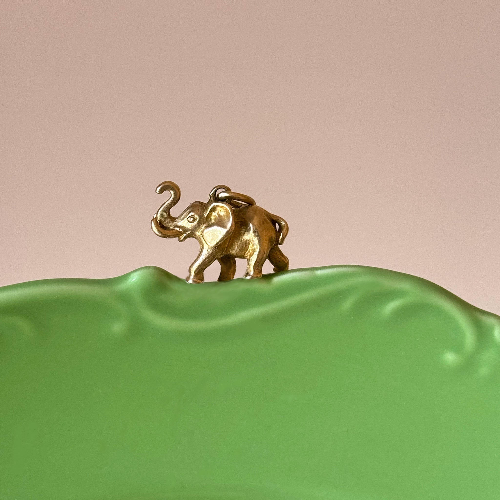 Vintage 9ct gold Elephant charm