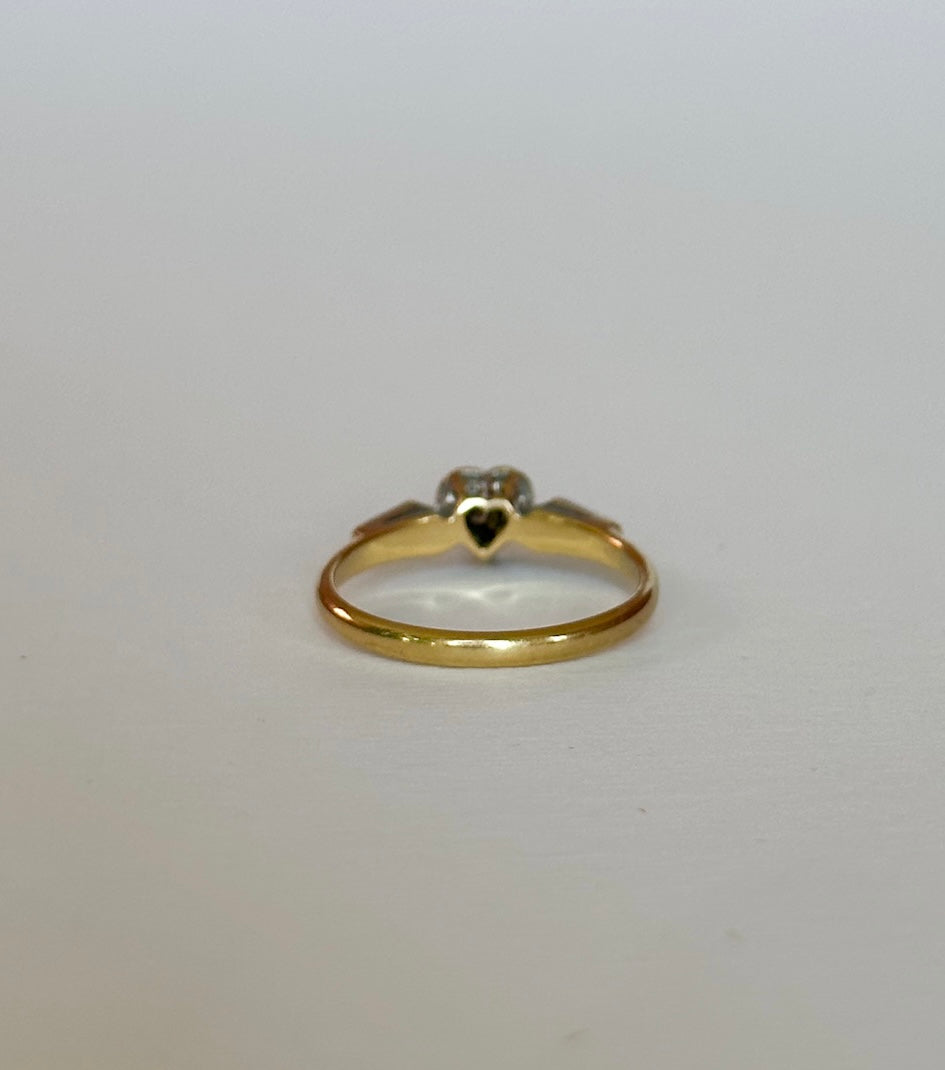 vintage diamond heart ring details