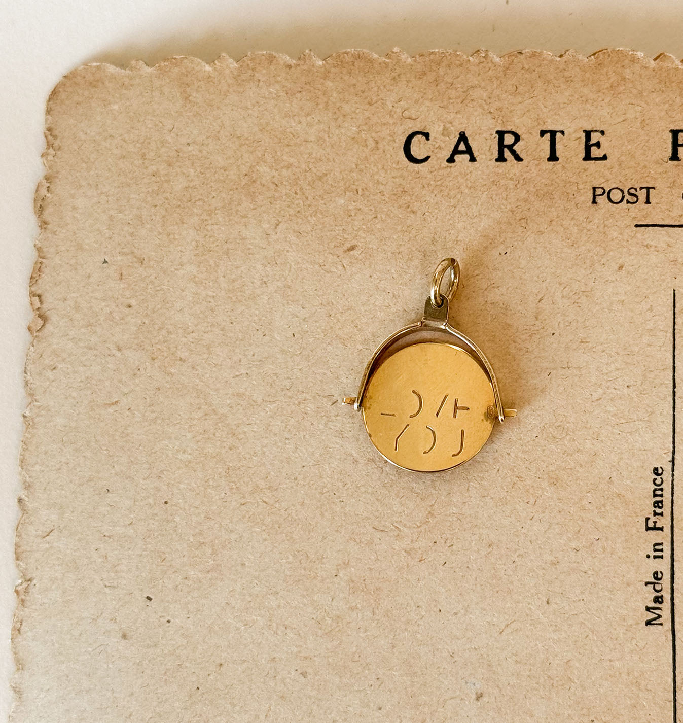 I love you vintage spinner