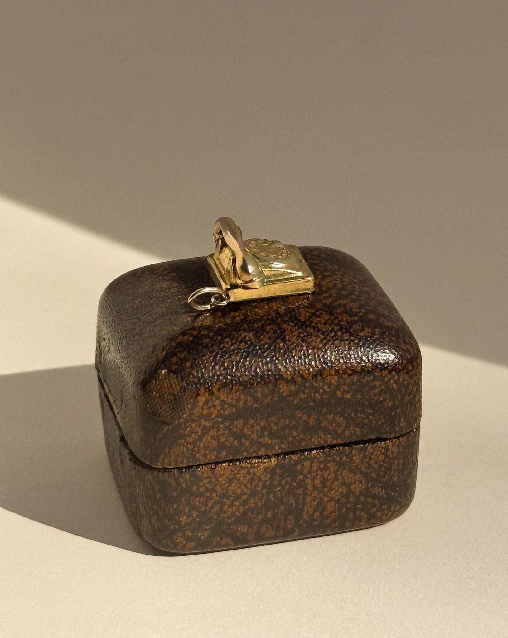 Unique vintage telephone chairs in 9ct gold