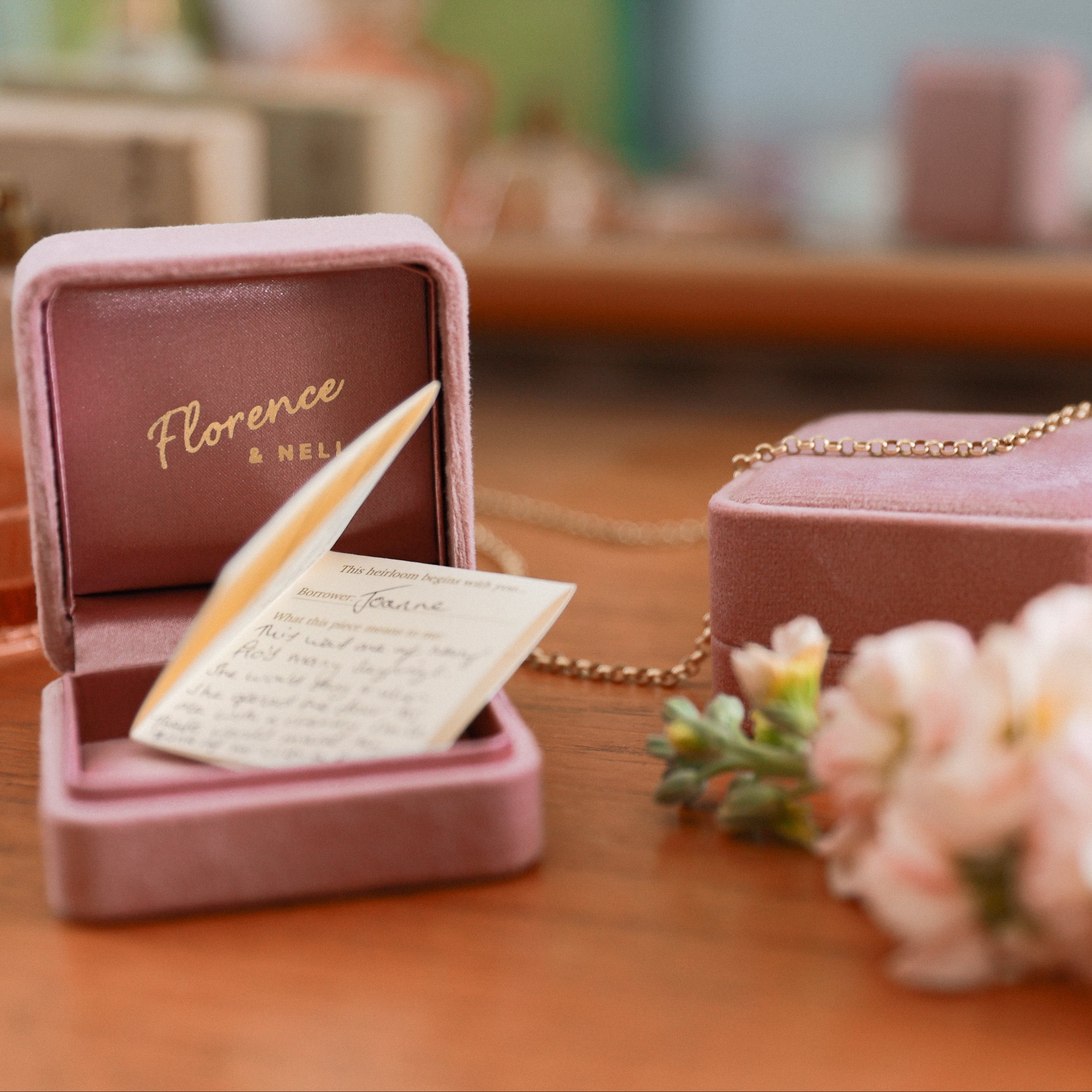 Jewellery with a wonderful soul.
shaped by your stories and
 the moments you hold close.