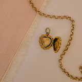keepsake jewellery gifts in gold 