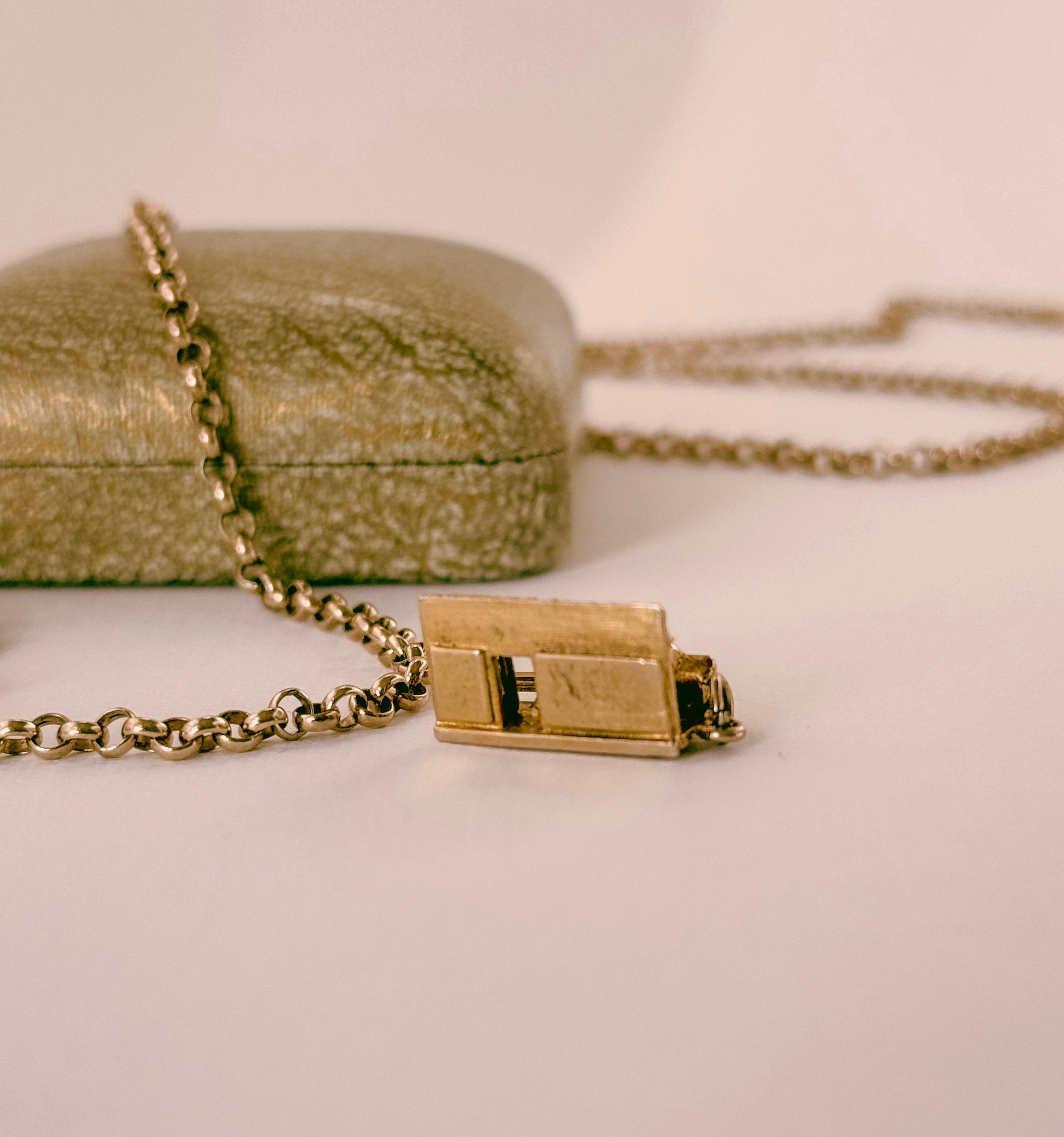 Vintage 9ct yellow gold unique charms 