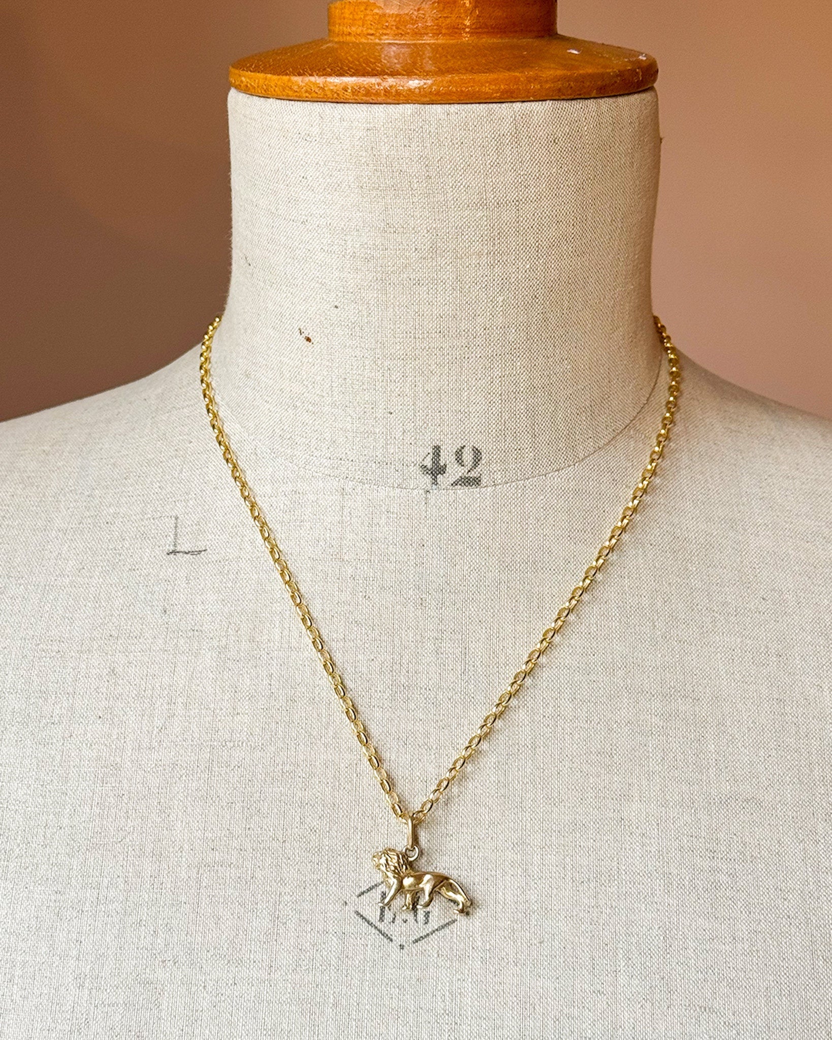 Vintage lion charm styling 