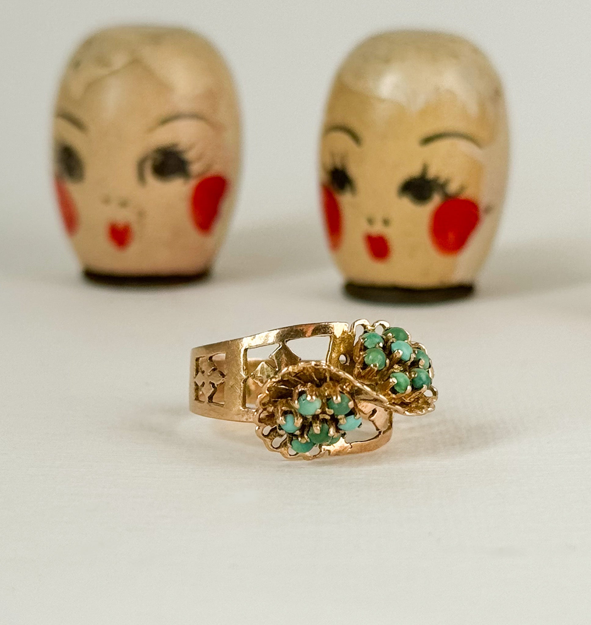 Unique mid century vintage ring 