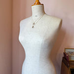 Vintage gold jewellery design 
