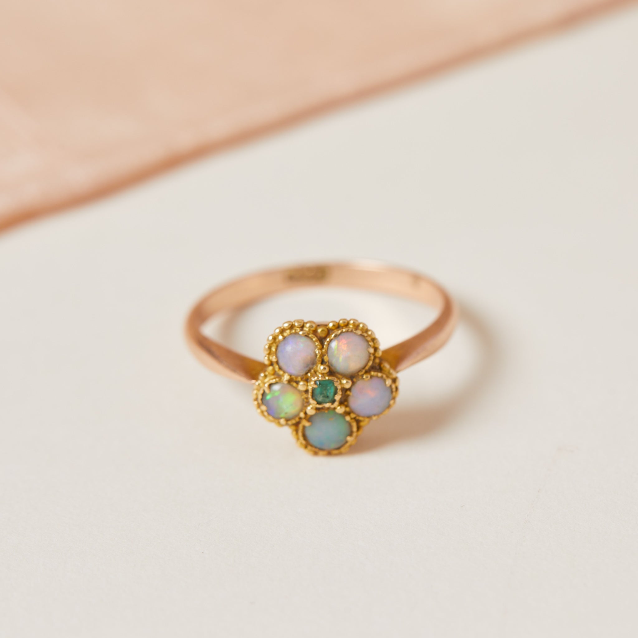 vintage opal and emerald 15ct ring 